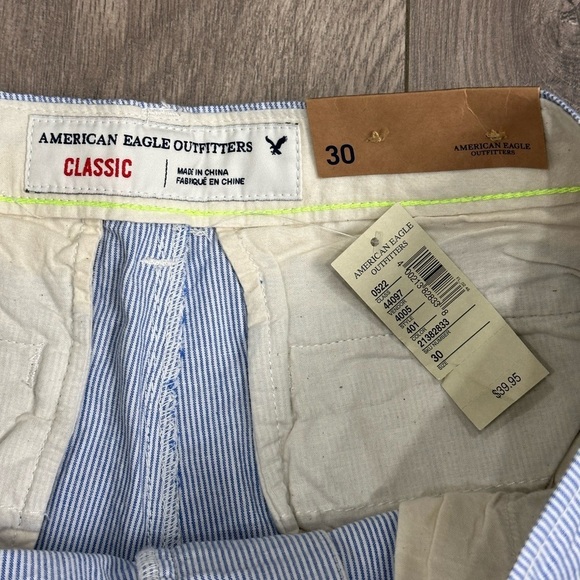 Men's American Eagle AEO 30 Small Shorts Pin Stripes Blue White Chino Khakis NWT - Picture 8 of 9